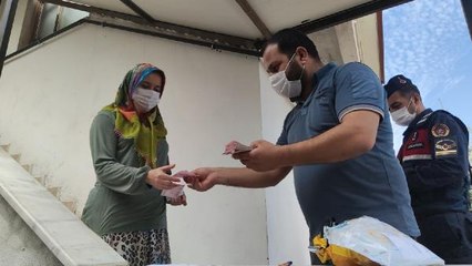 DÜZCE'DE NAKDİ DESTEKLER AİLELERE ULAŞTIRILIYOR