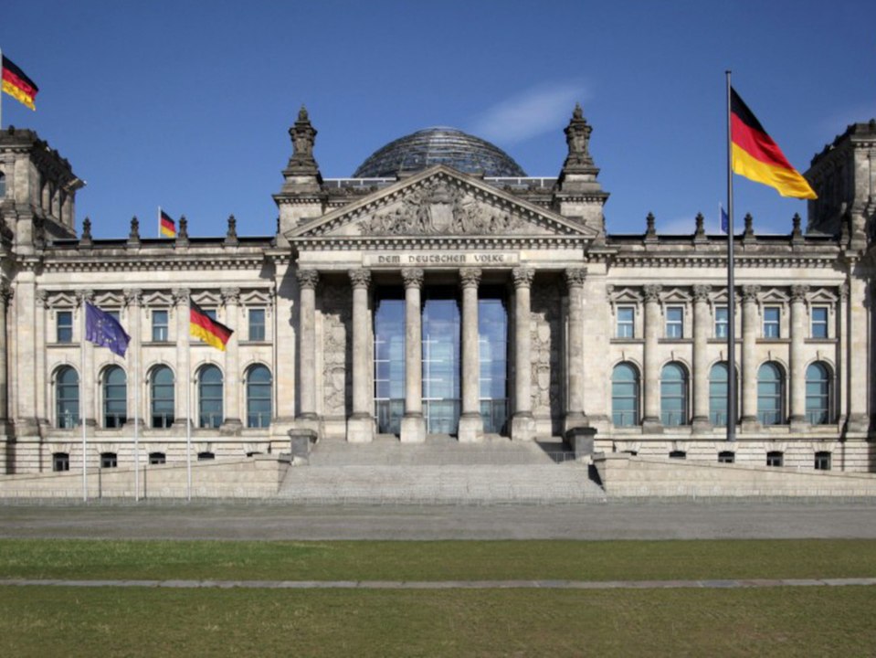 Unzufriedenheit der Deutschen mit der Krisenpolitik steigt