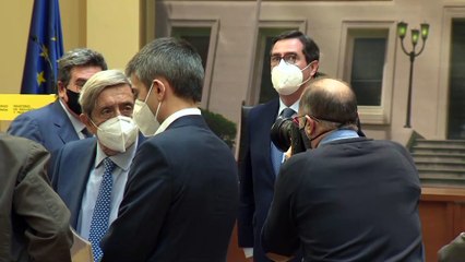 El Gobierno firma un acuerdo con las mutuas para que puedan empezar a vacunar