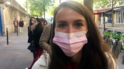 قضاء الحاجة خارج المنزل معضلة في باريس خلال جائحة كوفيد-19