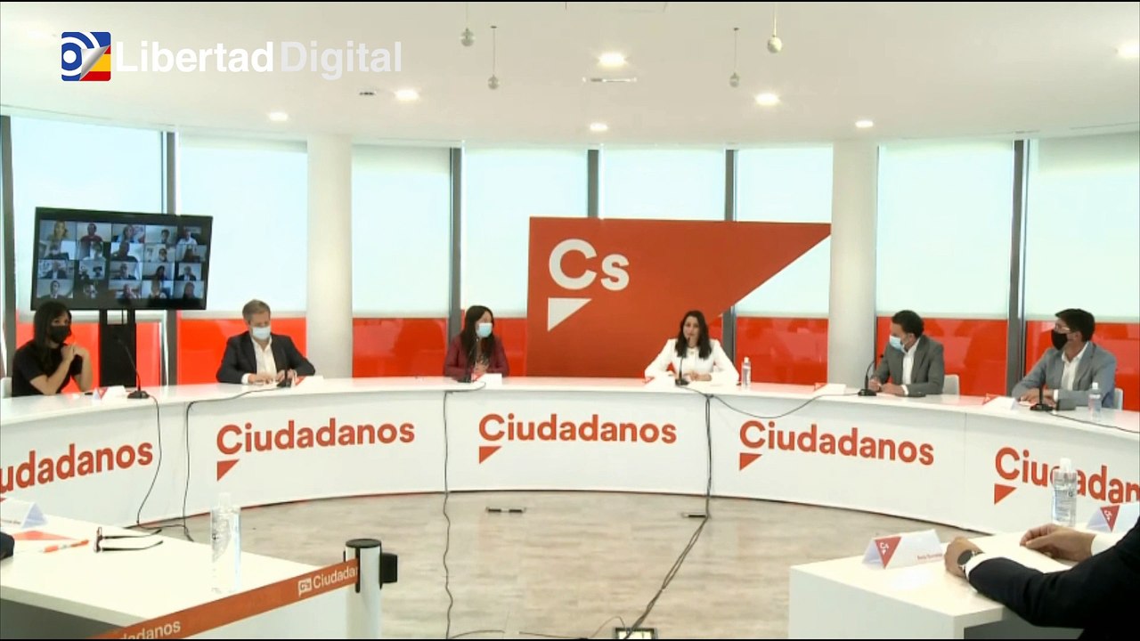 Arrimadas asciende a Edmundo Bal y anuncia que van a "relanzar" a Ciudadanos