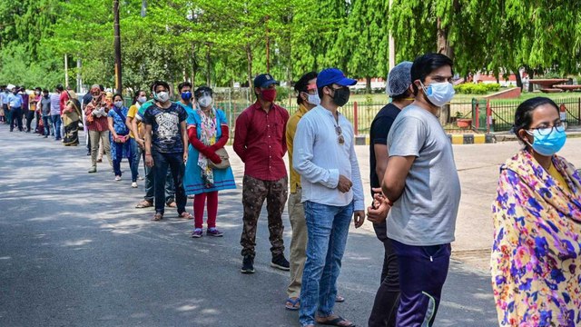 Mumbai: Vaccine shortage in centres due to overcrowding