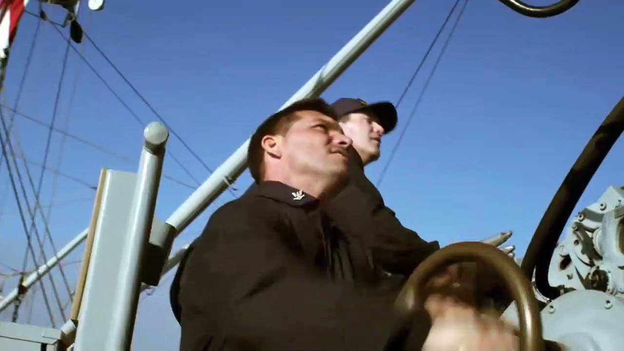 Mega Shark vs Crocosaurus - Trailer