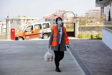 Atakum'dan karantinadaki 13 bin 783 kişiye sıcak yemek desteği