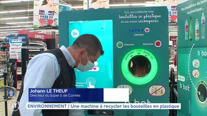 ENVIRONNEMENT / Une machine à recycler les bouteilles en plastique