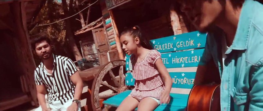 Burak & Barış feat. Özlem - Uzak Ol