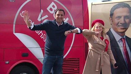 Anas Sarwar joined by Gordon Brown on campaign trail
