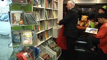 Vejle fik en ny bogbus | Vejle Bibliotek | 17-01-2011 | TV SYD @ TV2 Danmark
