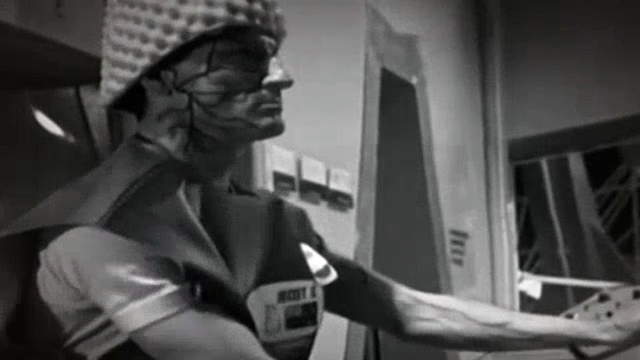 Doctor Who S04E26 The Moonbase Pt 4