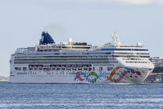 Norwegian Cruise Line Won’t Require Passengers to Book Shore Excursions Through Ship