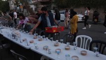 Kudüs'teki Şeyh Cerrah mahallesi sakinlerine destek için toplu iftar düzenlendi