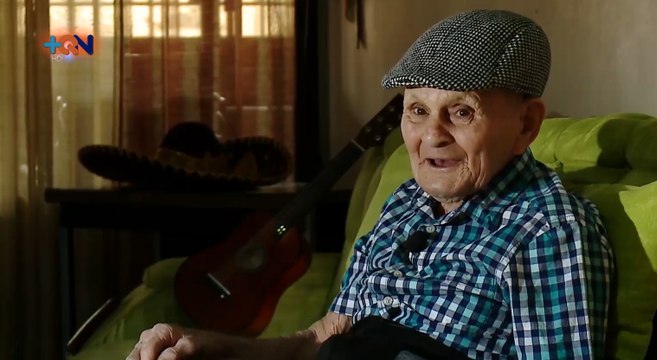 man- Con 93 años “Juan Saco” es la estrella de La Guácima -050521