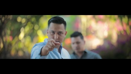 La Arrolladora Banda El Limón De René Camacho - Y No Eras Tú Quien Decía