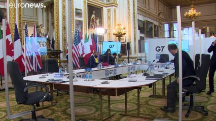 Vaccins contre le Covid-19 : Joe Biden se dit favorable à la levée des brevets