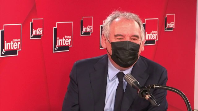 François Bayrou : Xavier Bertrand, lors des dernières élections régionales, tous les partis politiques du champ républicain se sont désistés pour appeler à voter pour lui