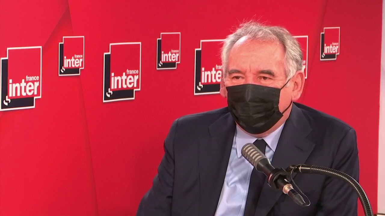 François Bayrou : "Quand Éric Ciotti dit que ce qui sépare LR du RN, c'est la capacité à gouverner, du point de vue des idées il y a un aveu d'échec et de disparition"