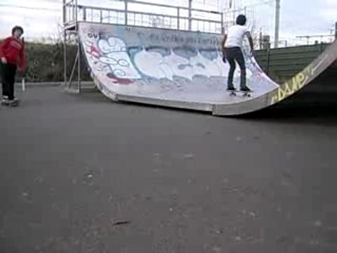360 Flip sur la rampe