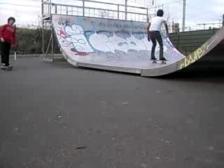 360 Flip sur la rampe