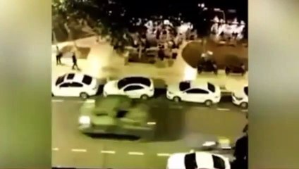 Darbecilerin alkışlandığı tek yer!