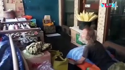 Menggelandang di Bali, Bule Italia Terancam Dideportasi