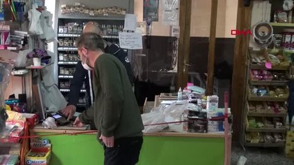 YILLAR ÖNCE İZİNSİZ ALDIKLARININ PARASINI, BAKKALA NOT BIRAKARAK ÖDEDİ