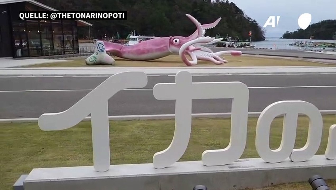 Tintenfischskulptur aus corona-hilfen sorgt für debatten in japan