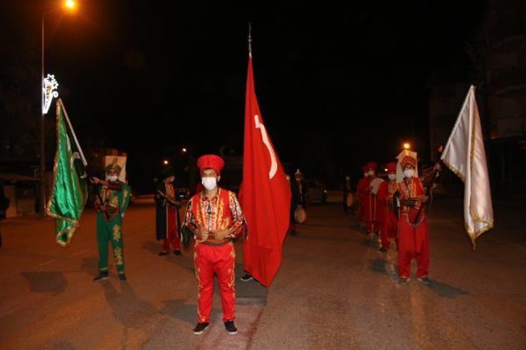 ERZİNLİLER SAHURA MEHTER TAKIMIYLA UYANDI