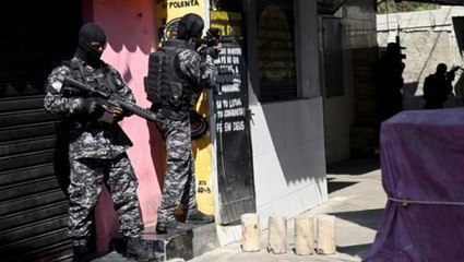 Brezilya'da uyuşturucu kaçakçılarına yönelik operasyonda 25 kişi öldü