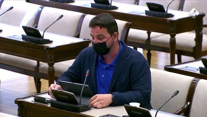 El comisario José Luis Olivera responde al portavoz de Unidas Podemos