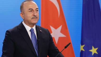 Bakan Çavuşoğlu'nun "Turistin görebileceği herkesi aşılayacağız" açıklaması sosyal medyada gündem yarattı