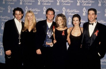Courteney Cox Just Teased New Details About the Friends Reunion
