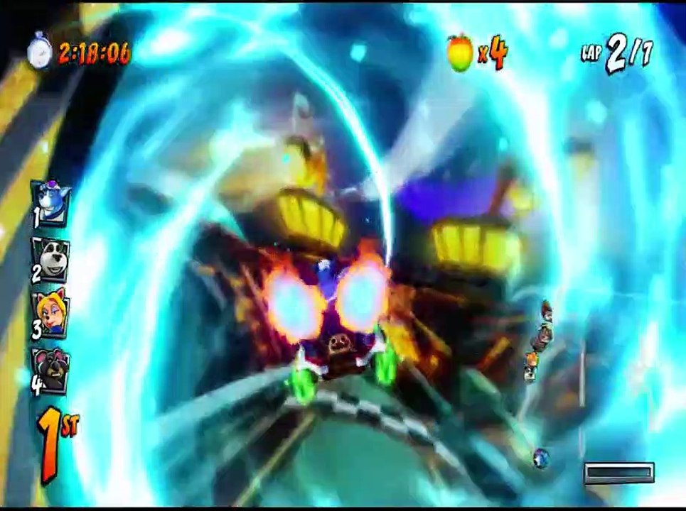 Crash Team Racing Nitro Fueled - Beenox Racer Crunch Gameplay (Nintendo Switch)