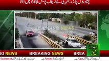 Peshawar Toll plaza Accident Video | Peshawar Motorway Toll plaza Video
