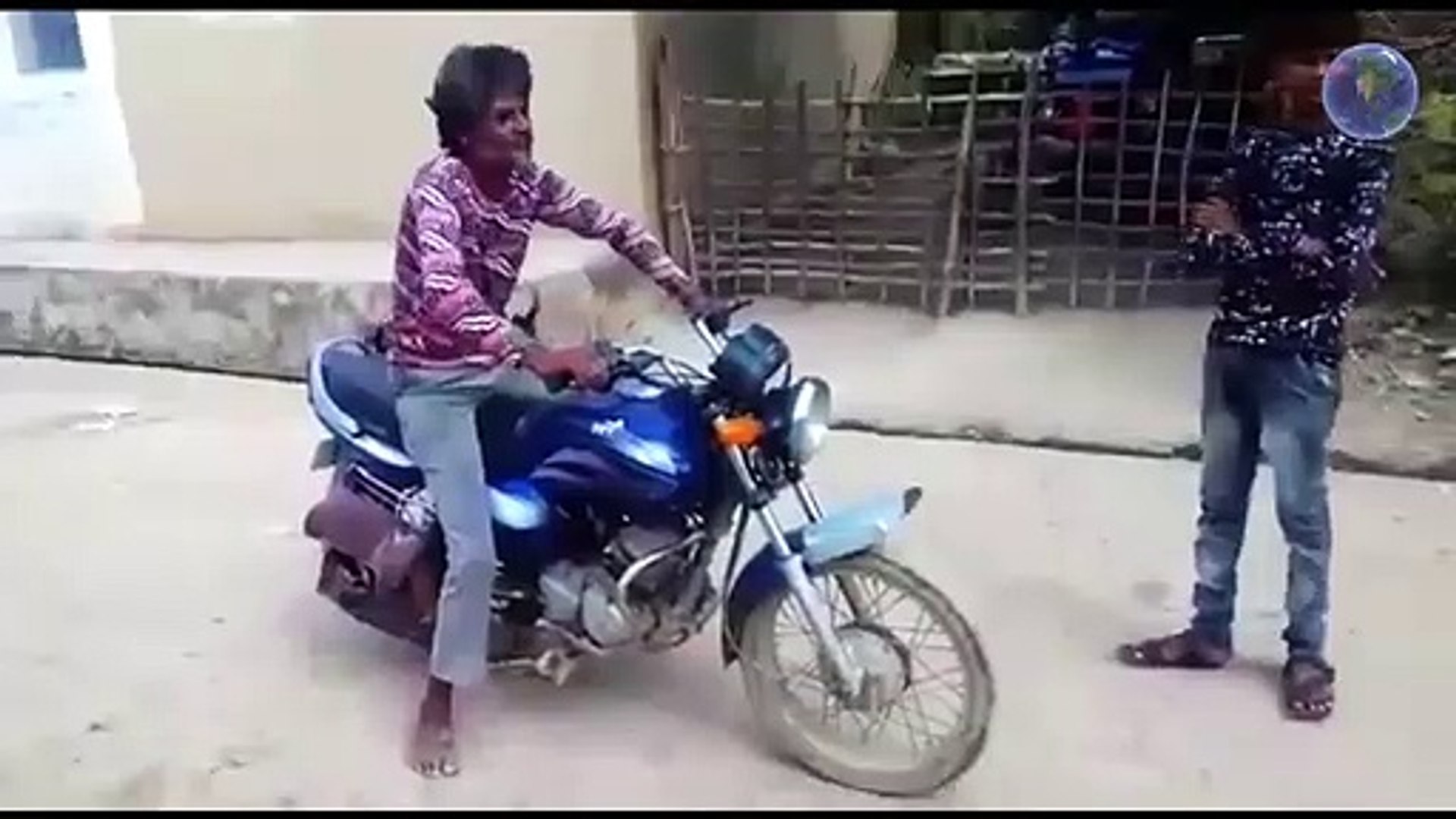 Funny Animal Fights Compilation - Animals Vs Animals - Funny Animal Videos