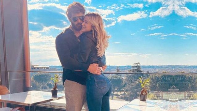 Can Yaman, başka bir adamla öpüşme görüntüsü çıkan sevgilisiyle sarmaş dolaş görüntülendi
