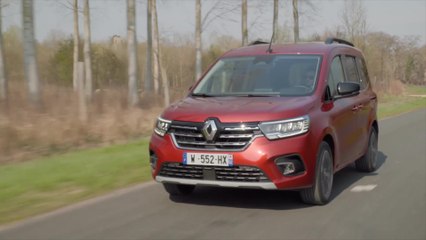 2021 Renault Kangoo Driving Video
