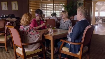 Queen Bees Movie (2021)