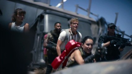 ARMY OF THE DEAD Movie Clip - Zombie Tiger