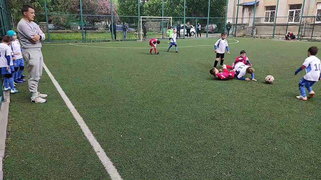 SC Small Miracles - Синай Мукачево