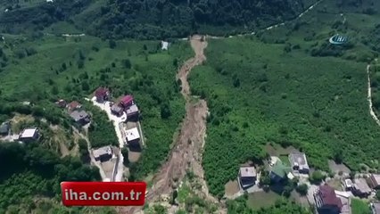 Trabzon'da heyelanın boyutu havadan görüntülendi
