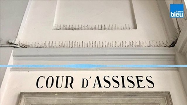 Procès Lelandais : Pourquoi ne pas avoir appelé les secours, pourquoi éteindre votre portable ? C'est un signe de panique, ça ? Je ne voulais pas qu'on sache que j'étais là.