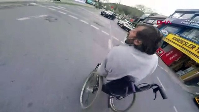 İstanbul'un göbeğinde meğer gerçekten insanlık ölmüş dedirten an kamerada!