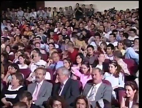 Bu ülke ne siyasetçiler gördü... Bunları unutmamak lazım!