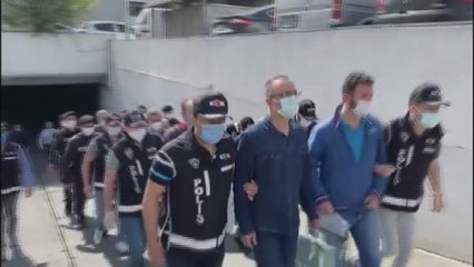 Son dakika haberi... FETÖ'NÜN MALİ YAPILANMASINA YÖNELİK OPERASYONDA GÖZALTINA ALINAN 29 ŞÜPHELİ ADLİYE SEVK EDİLDİ