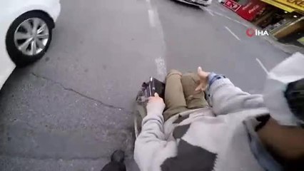 İstanbul'un göbeğinde insanlık ölmüş dedirten olay kamerada