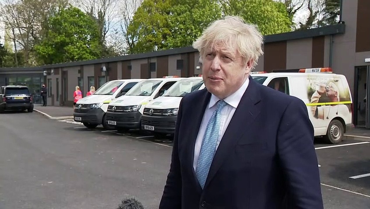 PM describes early election results as "very encouraging"