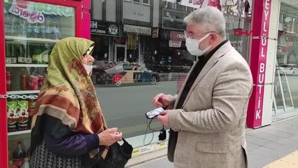 ARIZALI CEP TELEFONU İÇİN SOKAĞA ÇIKAN NAZENDE NİNEYE YARDIM ELİ