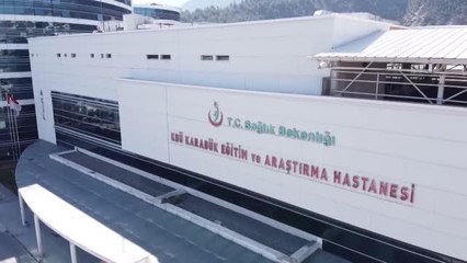Koronavirüsle mücadele eden sağlık çalışanları unutulmadı