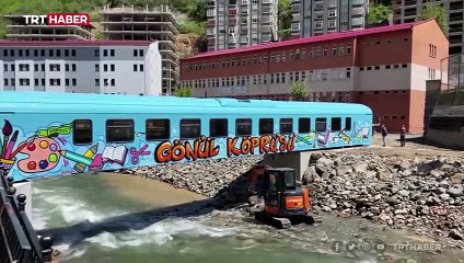Emektar vagon 'Gönül Köprüsü' oldu