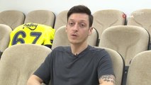 Mesut Özil: 